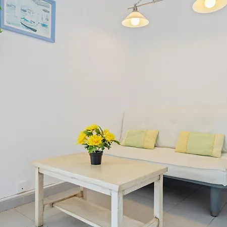 Apartment Pino Alto 2-4 Personas *
